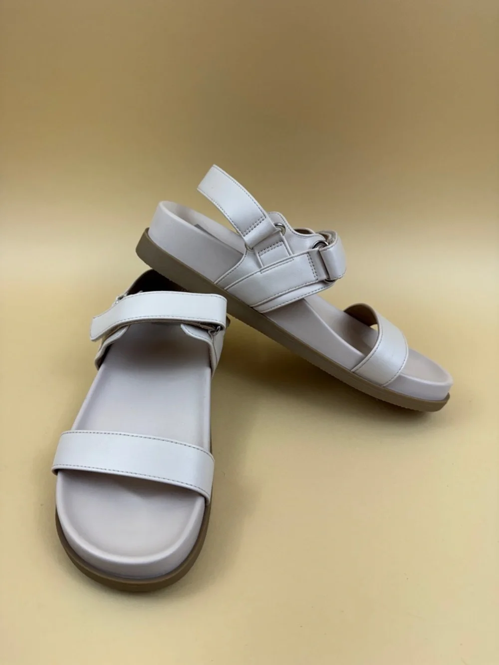 DV by Dolce Vita Argyle Women's Sandals Size 10 Beige Double Strap Slides NWOB - Picture 5 of 7